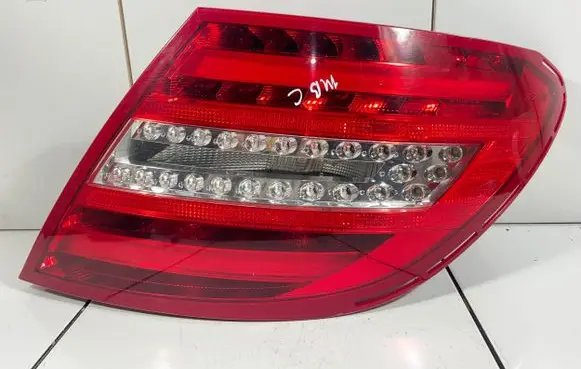 Mercedes-Benz C W204 Rear/tail lights 2048205864 601004 601000