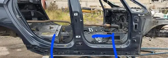 BMW 2 F45 Pillar (middle) 