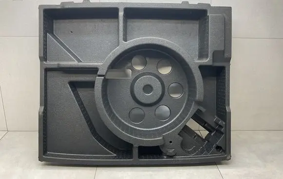 Audi Q3 8U Tool box 8U0012109F