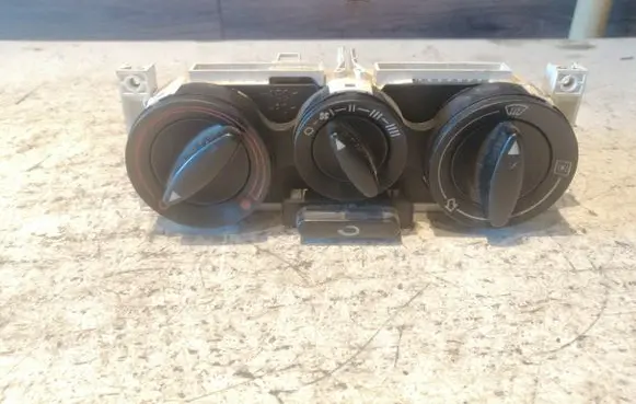Audi A3 S3 8L Climate control unit