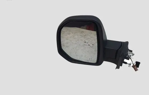 Citroen Berlingo Front door electric wing mirror 232673075