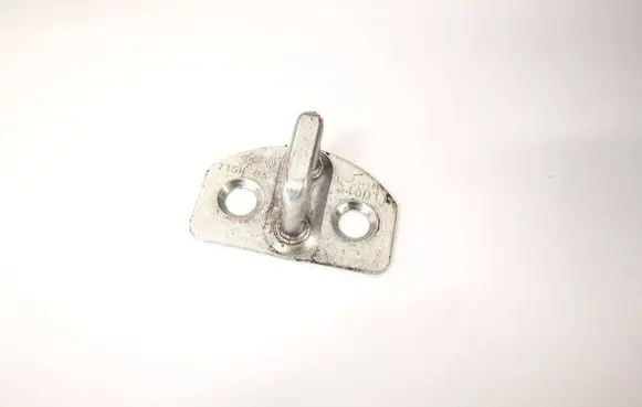 Dacia Logan II Rear door lock loop/hook striker 715r0a