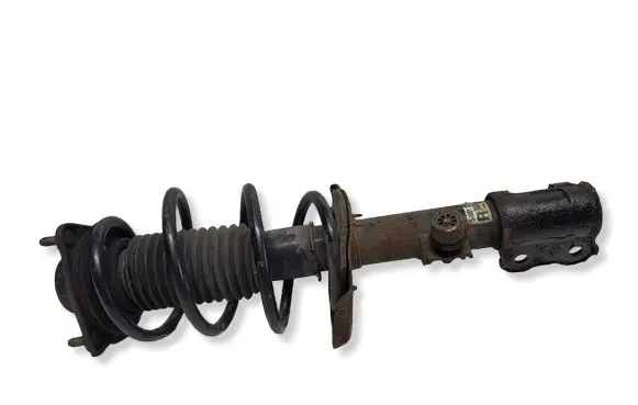 Hyundai i40 Front shock absorber with coil spring 546613Z130