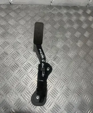 Mazda 6 Accelerator throttle pedal GS8S41600