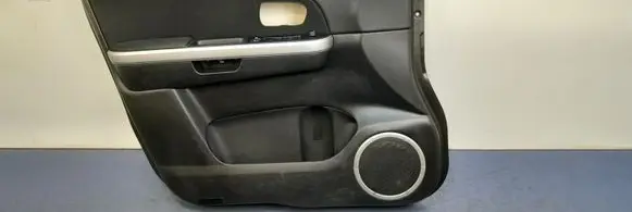 Suzuki Grand Vitara II Door card panel trim set 