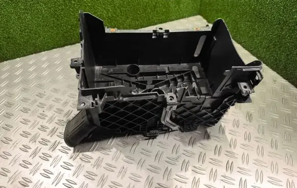 Opel Vivaro Battery box tray 244465670R