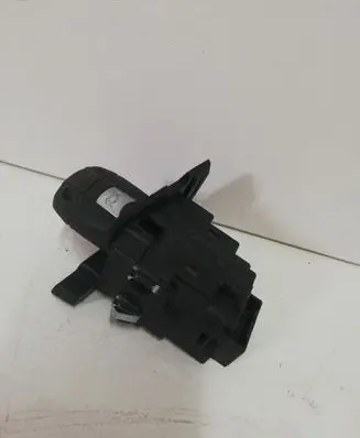 BMW 3 E90 E91 Ignition lock 6954719