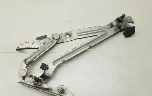 Volvo S80 Tailgate/trunk/boot hinge