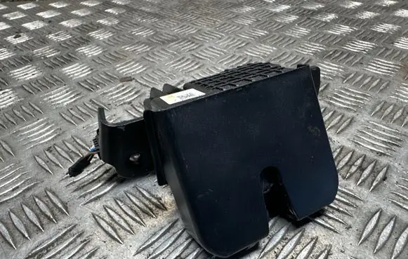 KIA Sorento Tailgate/trunk/boot lock/catch/latch