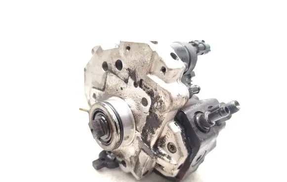 Fuel injection high pressure pump