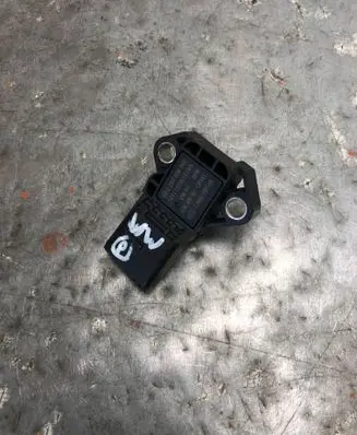 Volkswagen Crafter Air pressure sensor 03K906051-BILI 03K906051