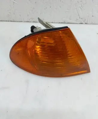 BMW 3 E46 Front indicator light 1315106141