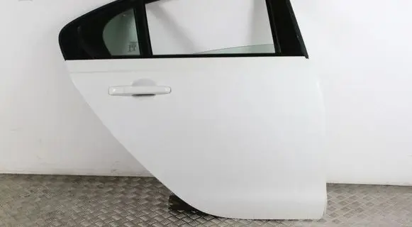 Jaguar XE Rear door