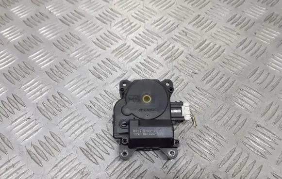 Mazda 3 I Central body control module 861000-0990