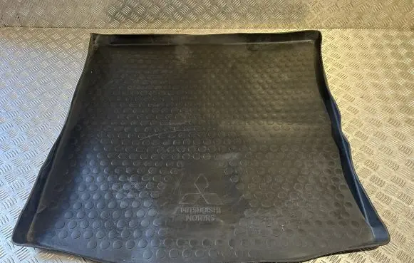 Mitsubishi Outlander Rubber trunk/boot mat liner MZ314878