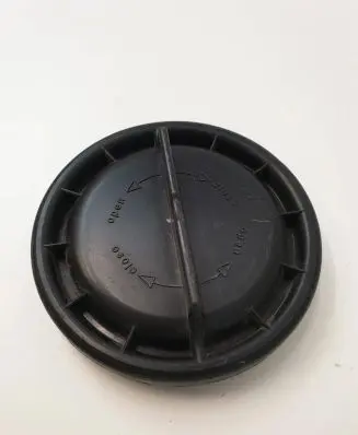 Headlight/headlamp dust cover