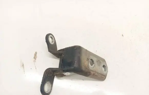 Toyota Avensis T250 Front door upper hinge 
