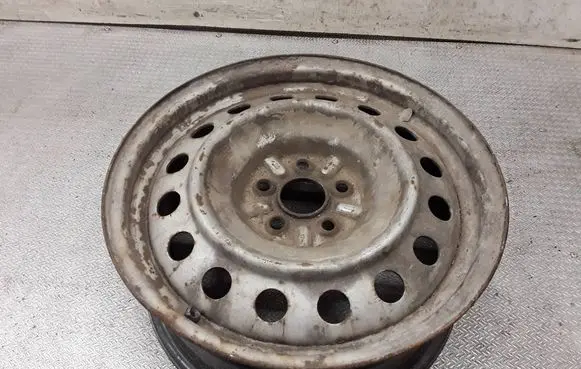 Toyota Avensis T250 R16 steel rim KF79955 KBA43738