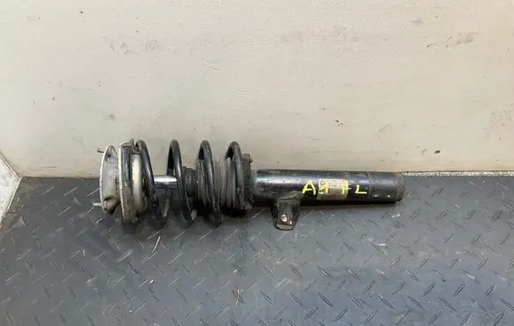 BMW 5 E60 E61 Front shock absorber with coil spring 6786517 541315280 0UV009BX