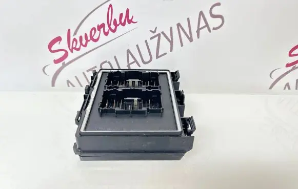 Ford Kuga III Fuse box set NV4T14D068EJA 9123456937