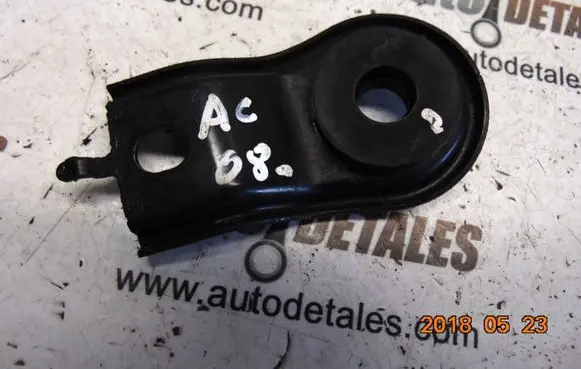 Honda Accord Radiator mount bracket