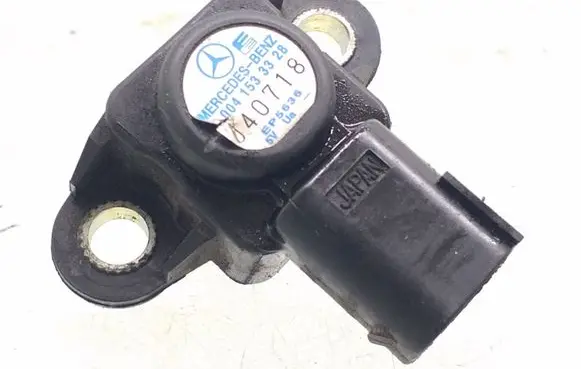 Mercedes-Benz C W203 Air pressure sensor A0041533328