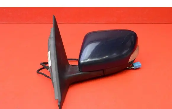 Volvo V50 Front door electric wing mirror 015850