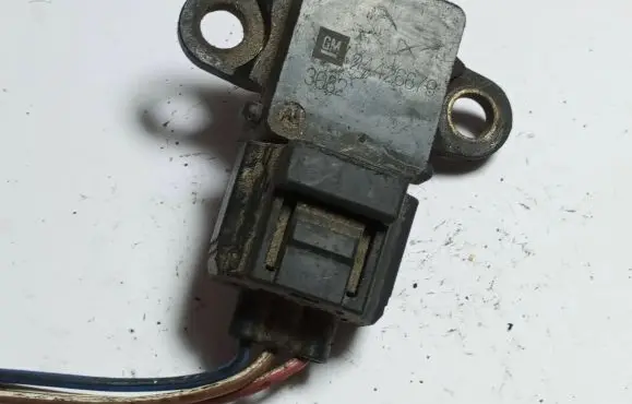 Opel Zafira A Air pressure sensor 24426679 3172