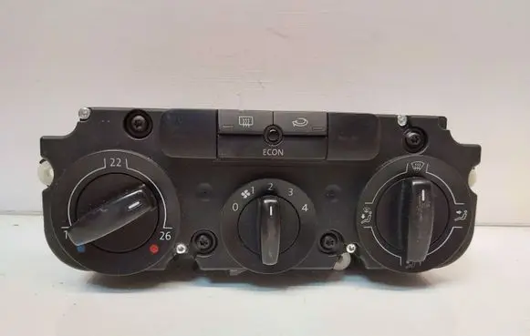 Volkswagen PASSAT B6 Climate control unit 3C2820045 1CF747309