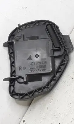 Volkswagen Touran I Headlight/headlamp dust cover 1305239235