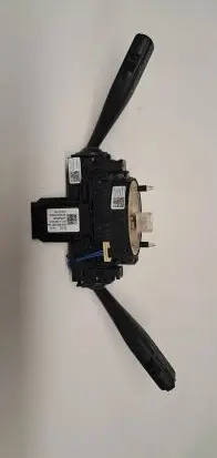 Volkswagen Tiguan Indicator stalk 5K0953507AH 1002120307