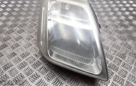 Citroen C2 Headlight/headlamp 085521119r