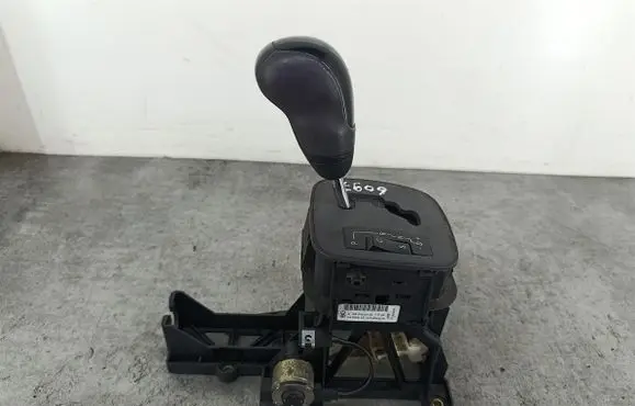 Mercedes-Benz A W168 Gear shifter/selector 
