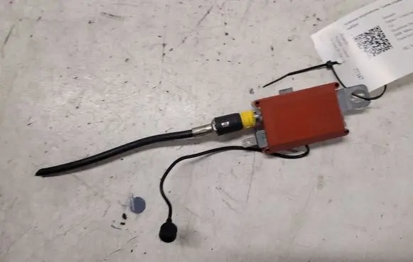 Renault Espace - Grand espace IV Aerial antenna amplifier 8200061683