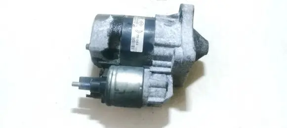 Renault Megane III Starter motor 8200266777e 1456bs