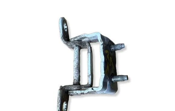 Nissan Juke I F15 Rear door upper hinge
