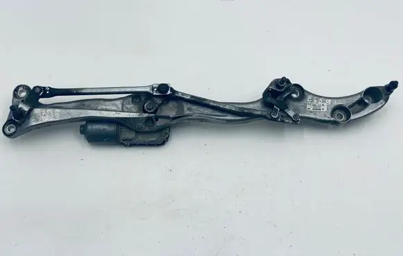 BMW 7 E65 E66 Front wiper linkage and motor 6976728