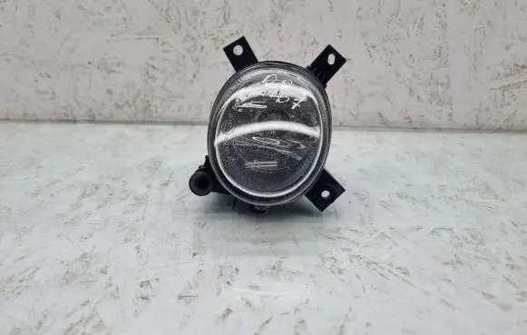 Audi A4 S4 B7 8E 8H Front fog light 8E0941700C