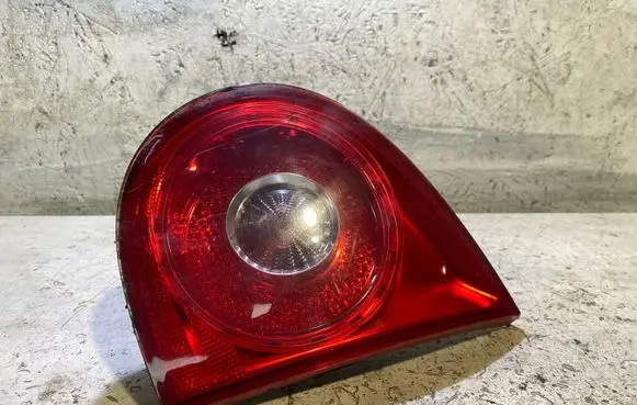 Volkswagen Golf V Tailgate rear/tail lights 1K6945094F 0285002024