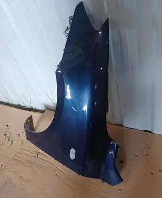 Mazda 2 Fender