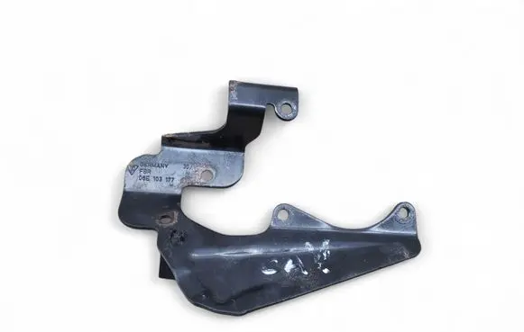 Porsche Cayenne (92A) Other engine bay part 06E103177C