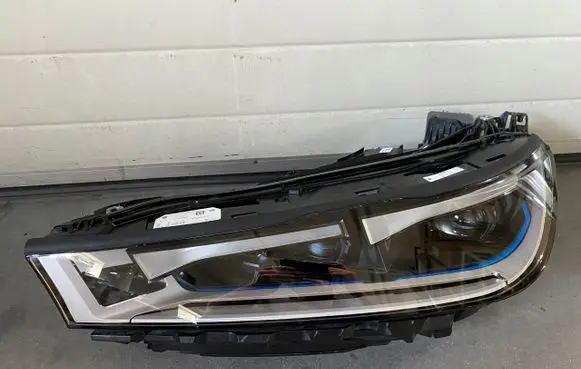 BMW iX Headlights/headlamps set 