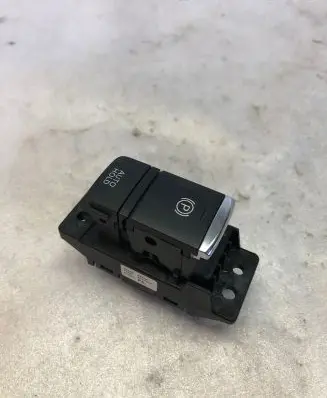 Nissan Juke II F16 Hand parking brake switch 251756pa0a