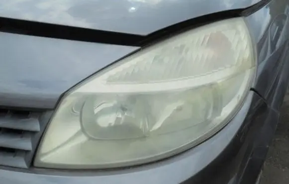 Renault Scenic II - Grand scenic II Headlight/headlamp