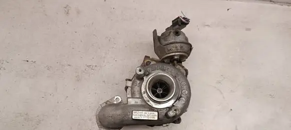 Peugeot 5008 Turbo 8062912 9686120680 GTC1244VZ