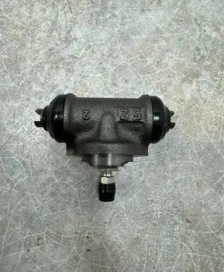 Subaru Forester SG Rear brake cylinder 26256AA012 100825