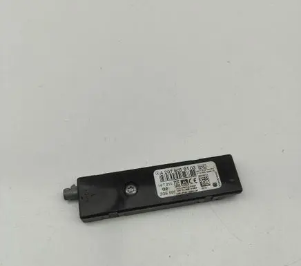 Mercedes-Benz E C207 W207 Aerial antenna amplifier A2079050103