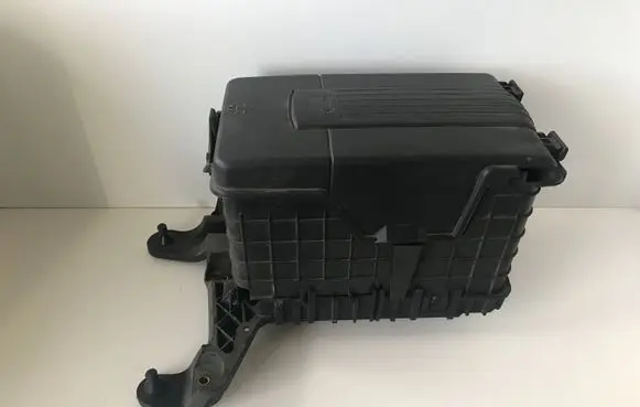 Volkswagen PASSAT B7 Battery box tray 1K0915333 3C0915443
