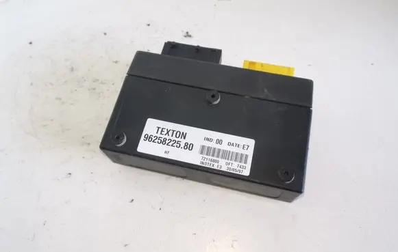Citroen Xsara Picasso Other control units/modules 9625822580