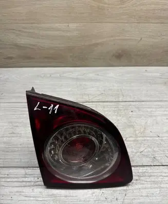 Volkswagen Golf Plus Tailgate rear/tail lights 5M0945093H 07211 96496201616
